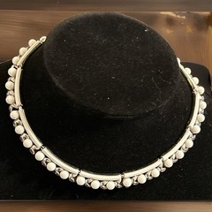 VTG 3 Piece Crown Trifari Milk Glass Necklace Bracelet Clip Earrings Beautiful
