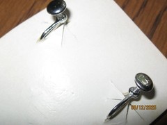 GENUINE BUFFALO WINGS BY HOFFMAN EARRING SET VINTAGE SCREW ON STYLE