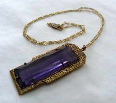 CZECH VINTAGE ART DECO FACETED PURPLE GLASS ENGRAVED PENDANT CHAIN NECKLACE