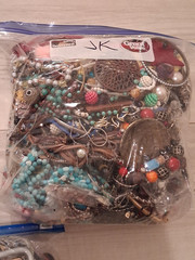 20 lbs -5 oz Vintage To Now CRAFT, REPAIR ,TANGLED Junk Jewelry Lot (JK005)