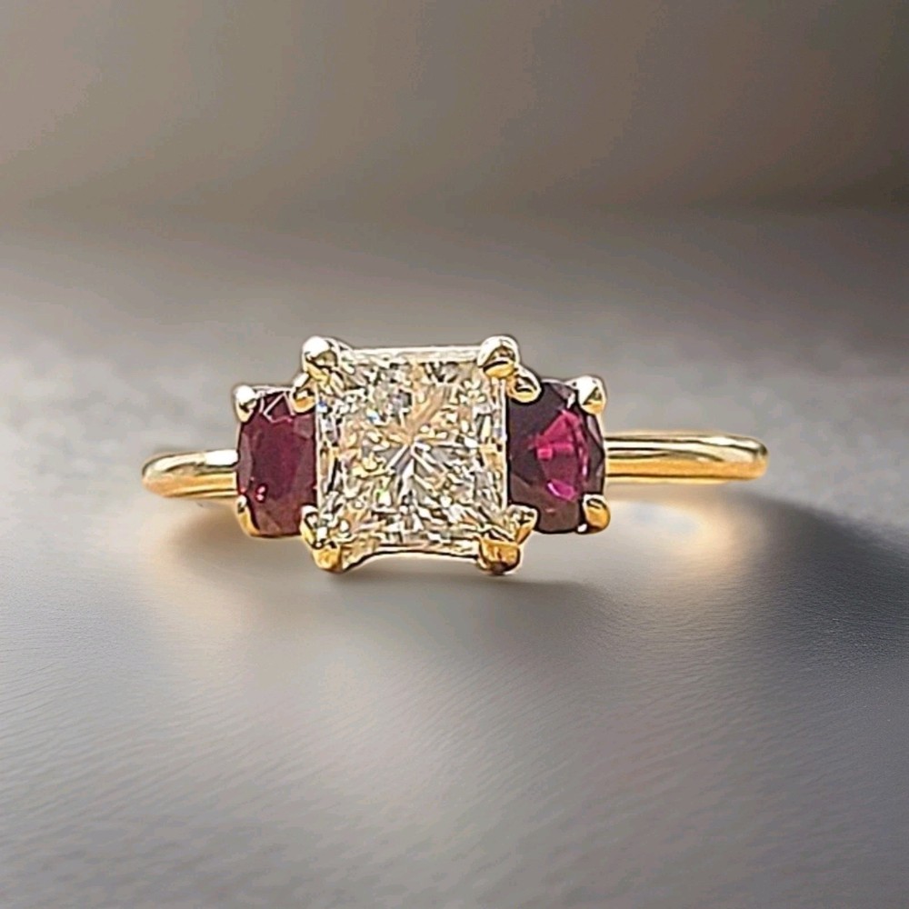 14K Yellow Gold Engagement Three Stone Ring 1.01CT.Natural Princess Cut Diamond