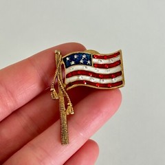 Vintage 4th Of July USA American Flag Red White Blue Enamel Rhinestone Lapel Pin
