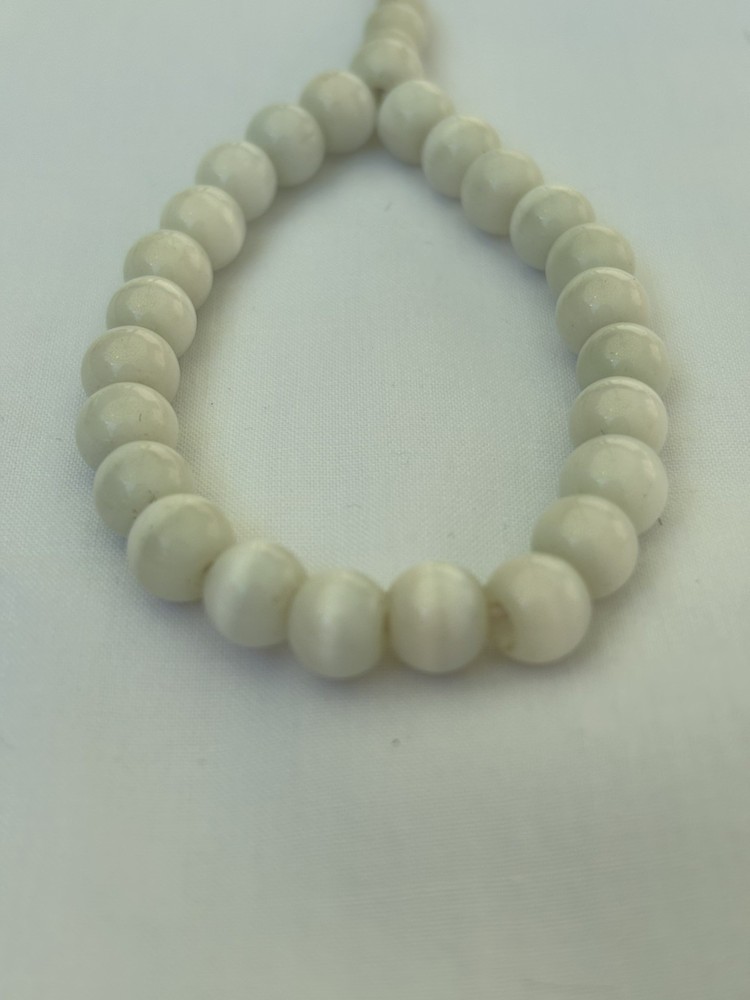 Vintage White Pearlescent Glass Beads Stretch Bracelet 3 inch Stretchable