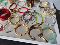 Mixed metal materials lot of 50 bracelets