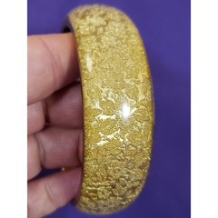 Vintage Lucite Acrylic Resin Brass Bangle Bracelet Floral Lace Design Classic