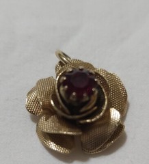 2 vintage pendants, no chains