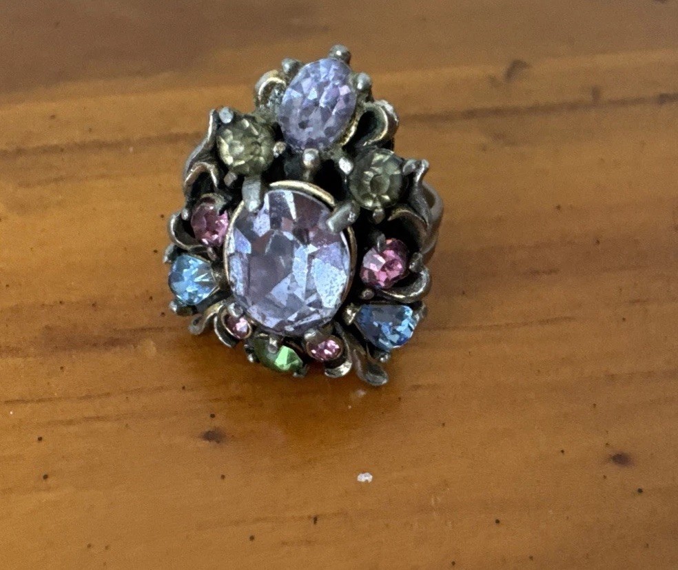 VINTAGE 1950 HOLLYCRAFT RHINESTONE ADJUSTABLE COCKTAIL RING PINK BLUE LAVENDER