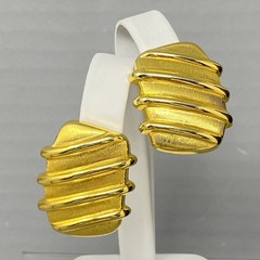 Dangle Drop Earrings Clip On Gold Tone Textured Raised Stripe Chunky Vtg 1.25″