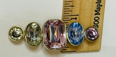 VTG TAT BAR BROOCH ART GLASS HANDMADE SIGNED FACETED STONES GOLD TONE BRILLIANT