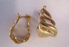 Vintage Napier Twisted Gold Tone Screw Back Clip on Earrings