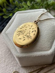 Vintage Yellow Gold Filled Picture Locket Pendant Necklace Engraved Birds