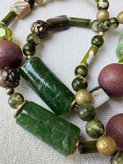 Vintage 1950s-1960s Bohemian Mixed Media Bead Necklace Green Purple Stones