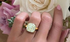 14k Yellow Gold Engagement ring 21.18ct. Natural Cushion Light Yellow Diamond
