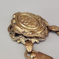 Vintage Kramer of NY Necklace Book Chain Victorian Revival Gold Tone SHORT 14″