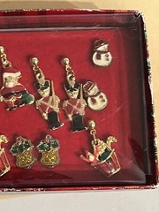 Vintage Gold Tone & Enamel Christmas Holiday Earrings 5 Pair Original Box Retro