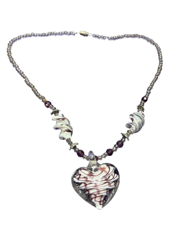 Vtg Artisan Art Glass Heart Pendant Necklace Seed Beads Purple White Silvertone