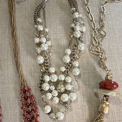 Vintage Mixed Lot Necklaces Chains Gold Red White Glass Metal Plastic 5 Pieces