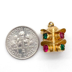 Vintage 18K Yellow Gold 3D Traffic Light Emerald Ruby Gemstone Charm