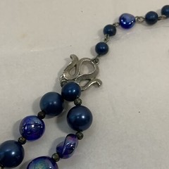 Vintage TRIFARI Cobalt Blue Glass Bead Necklace 2 Tier Peacock Iridescent Silver