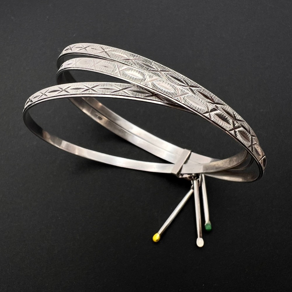 Vintage 800 Silver Triple Band Bracelet Circle Matchstick Enamel Charms Jewelry