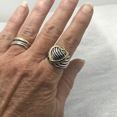 Vintage Two-tone SIlver / Gold Big Heart Ribbed Black Enamel Ring Varied sizes