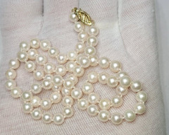 VINTAGE ELEGANT 14K & White Pearls Necklace “Firey Ideal Cut (FIC)” CLEAN & NICE