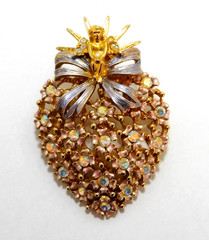 Vintage Signed Graziano Angel Cherub Pink Enamel & AB Rhinestone Heart Brooch