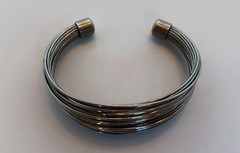 Vintage Silvertone Structured Wire Cuff Bracelet 6.75-7 in + some give