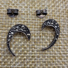 Beautiful Sterling Silver Marcasite Stud earrings elegant Sexy Shooting star