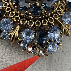 Vintage Lisner Brooch Clip On Earrings Set Gold Tone Blue READ