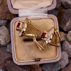 Elegant White Zircon Vintage Gemstone Earrings for Women – Gorgeous & Shiny