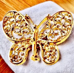 Gerry’s Vintage Butteryfly Brooch Pin Goldtone Filigree Signed