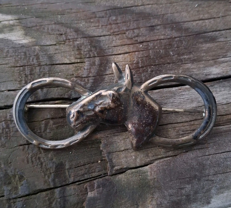 Vtg Sterling Silver Horse Brooch 2.25″