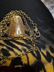 Aninsazuk Carved pendant:Inuit scrimshaw engraving, handcrafted