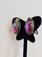 Vintage Judy Lee Dragons breath earrings clip on
