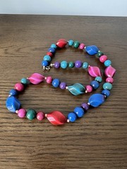 Vintage 1980’s Vibrant Multi-color Beaded Lucite or Acrylic Resin Necklace