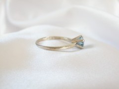 Vintage Sterling Silver 925 Heated Natural Blue Topaz Solitaire Ring Size 8