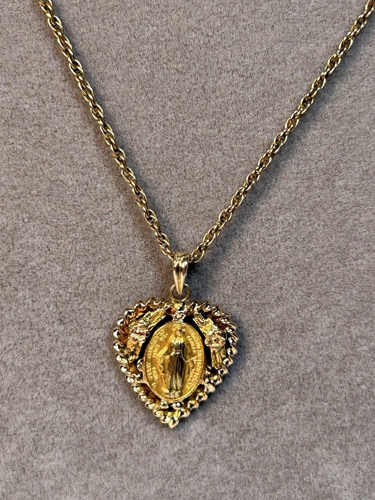 Vintage 12kt Gold Filled Miraculous Mary In Heart Pendant Necklace Nibless Clasp