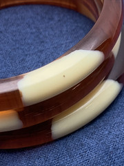 Vintage Amber Honey & Cream Lucite Bangle Bracelets Set of 3 (8-1/8” Inside Cir)