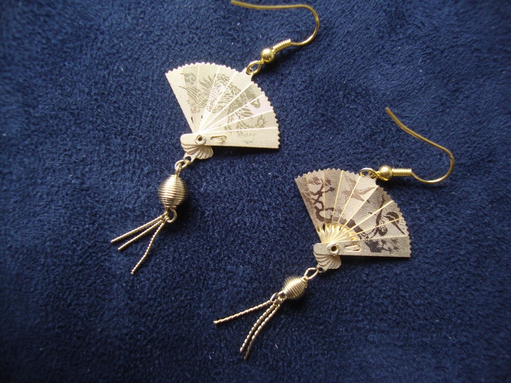 Vintage 1970s Enchanting Chinese Phoenix & Crane Etched Folding Fan Hook Earring