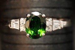 Size 9 Chrome Diopside Round & Tapered Baguette Accents Sterling Silver Ring