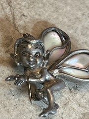 47. Vintage 925 Sterling PIXIE Fairy Elf Abalone Wings Pin 1 3/8″x 1 1/4″, 10.3g