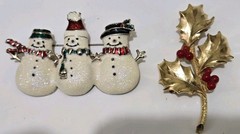Lot Of 10 Christmas Brooches Christmas Trees Wreaths Snowmen Holly Pin Brooch
