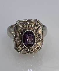 Vintage Sterling Silver 925 Ornate Filigree Bezel Amethyst Ring
