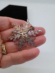 Vintage Gold Tone Blue Rhinestone Snowflake Brooch 2″