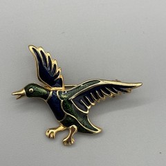 Vintage Brooches Lot of 4 Birds Dove Parrot Peacock Animals Italy READ
