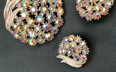 ART (C) Arthur Pepper Mode Art Brooch & Earring Set AB Rhinestone Pink Enamel