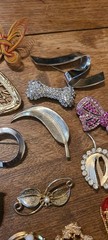 Lot Of 20 Costume Brooch Pin Rhinestone Jewelry Some Vintage
