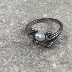 Kabana Vintage Sterling Silver Pearl Flower Ring Women’s Size 6 Weight 2.5 Grams