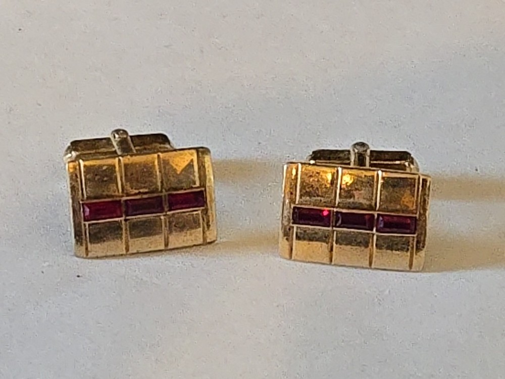 Vintage Rectangle Twist Cuff Links Gold Toned With Red Stone Center Bullet Back